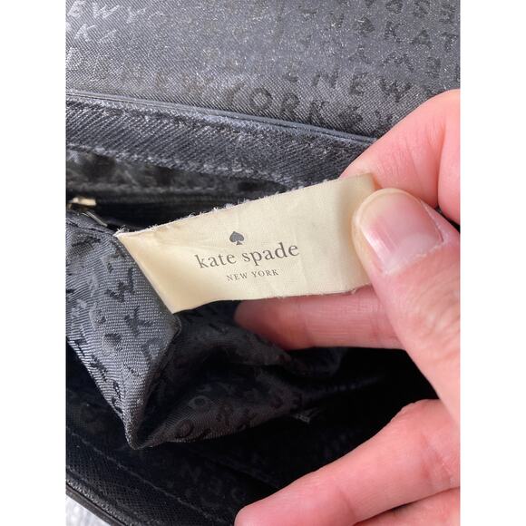 KATE SPADE, SMALL BLACK SAFFIANO LEATHER CROSSBODY BAG (ASIS) - Picture 15 of 16